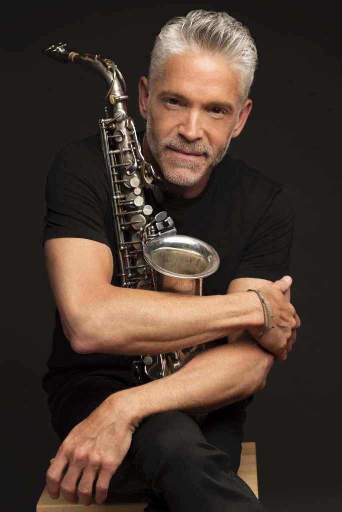 Center Presents Dave Koz & Friends 25th Anniversary Christmas Tour